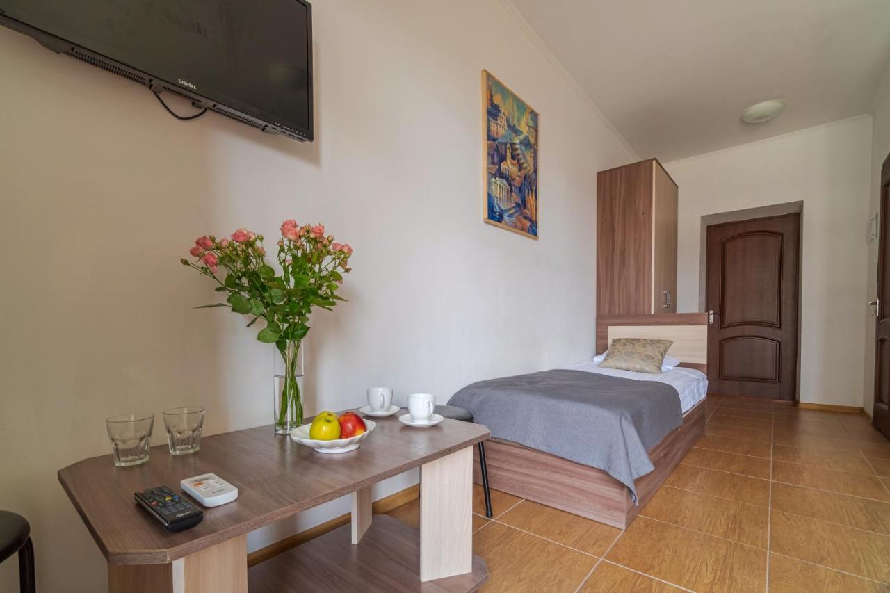 Hôtel Пальмира à Kobleve Extérieur photo