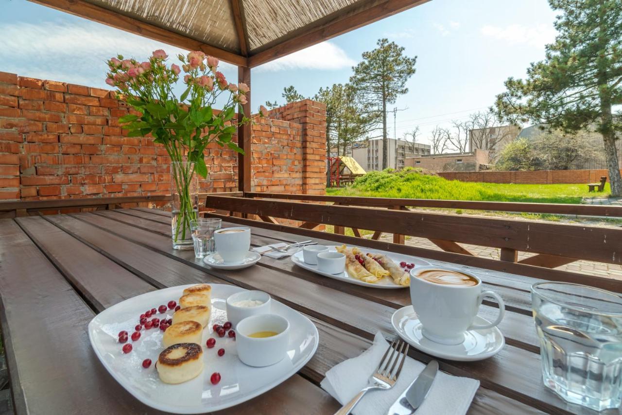 Hôtel Пальмира à Kobleve Extérieur photo